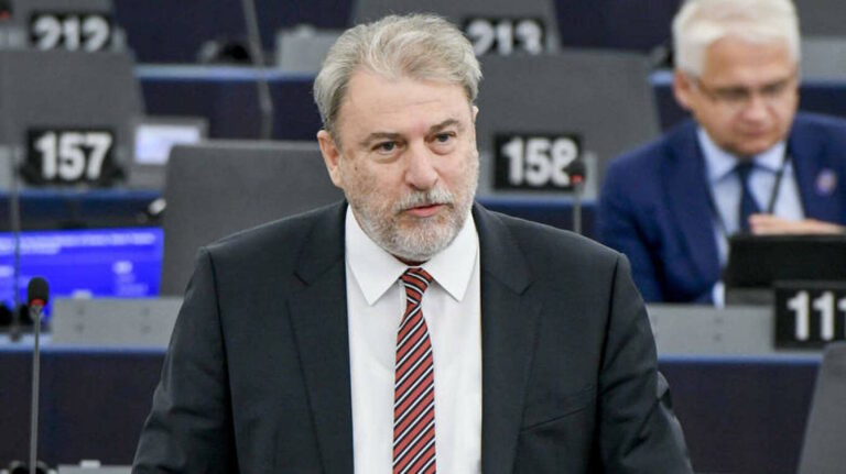 Νότης Μαριάς στον "Ε.Α": «Αθέμιτος ανταγωνισμός κατά των ευρωπαϊκών προϊόντων»