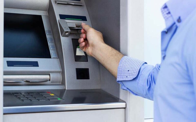 De minimis αποζημιώσεις: Έτοιμοι να δώσουν τριφύλλι - «Αγνοούνται» τα χρήματα για ζωοτροφές