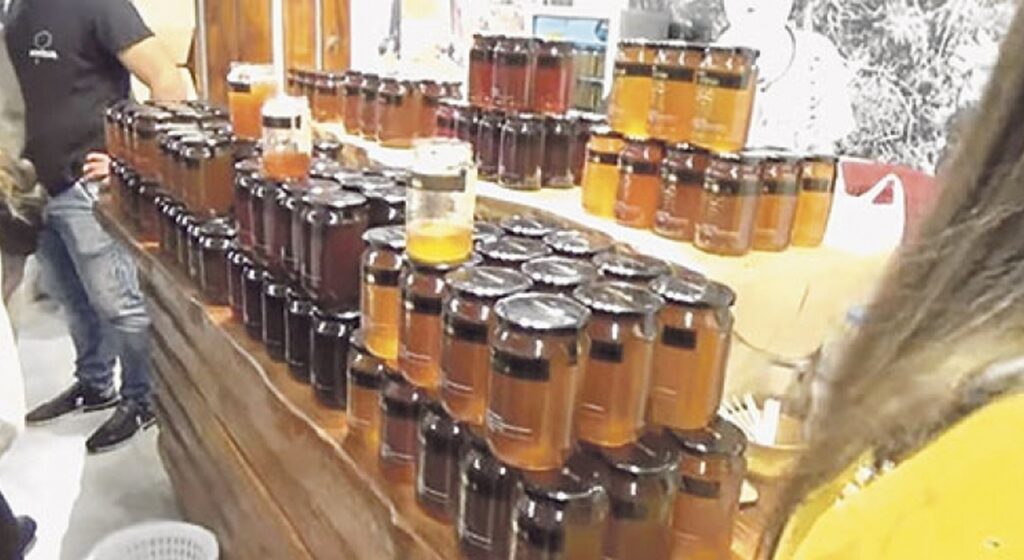 Θεσσαλοί μελισσοκόμοι κατεβαίνουν στην Αθήνα
