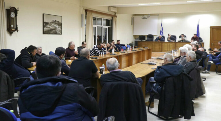 Νέο μπλόκο στο Μικρό Ελευθεροχώρι στήνουν οι αγρότες της Ελασσόνας