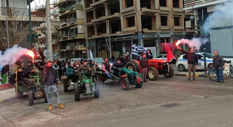 Στους δρόμους οι αγρότες, στα… παράθυρα οι επικριτές τους