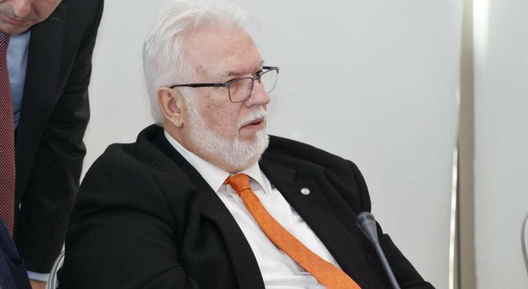 Παπαγιαννίδης: «Μέχρι στιγμής έχουν οριστικοποιηθεί 174 φάκελοι για το πρόγραμμα νέων αγροτών» (pic)