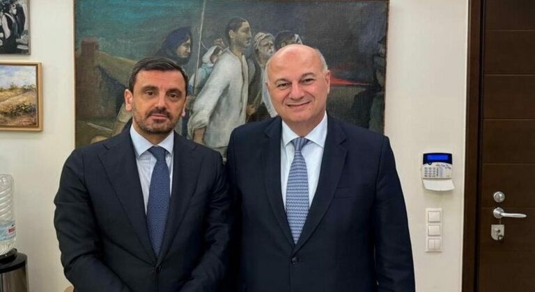 Συνάντηση Τσιάρα - Νικολακόπουλου:  Εξέτασαν τις συνδεδεμένες ενισχύσεις, τις αποζημιώσεις και τις πλημμυρισμένες εκτάσεις της Αγουλινίτσας