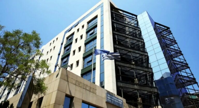 ΥΠΕΝ: Πέντε προγράμματα ενεργειακής αναβάθμισης ύψους 250 εκ. €