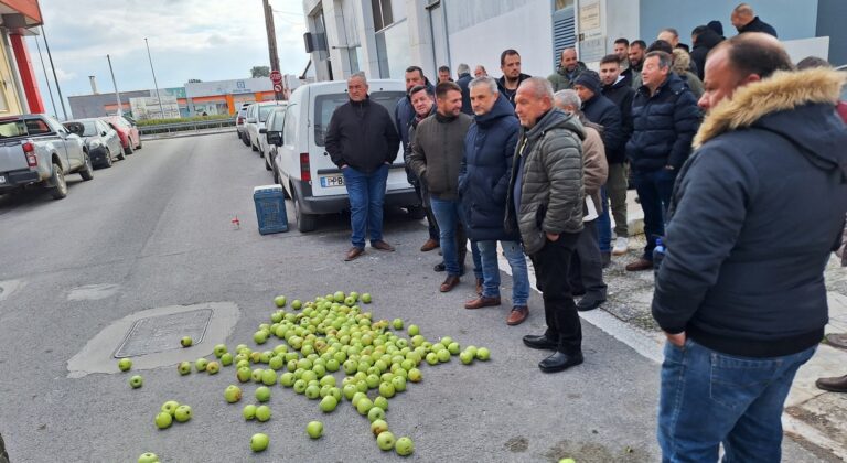 Συλλαλητήριο με τρακτέρ σήμερα στις 11 π.μ. στην Αγιά - «Όλες οι υποσχέσεις έμειναν στα χαρτιά» λένε οι αγρότες