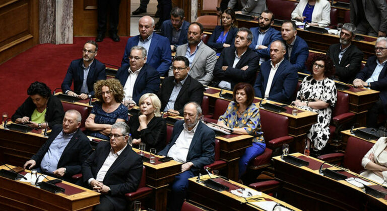 Ονομαστική ψηφοφορία επί της τροπολογίας για τις ασφαλιστικές εισφορές ζητά το ΚΚΕ