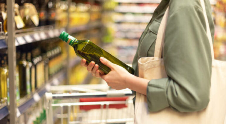 Οι τιμές ελαιολάδων στα SuperMarket υποχωρούν