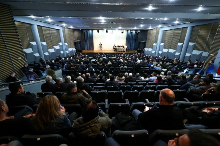 Προκλήσεις και αγωνίες για τη γεωργία – Αγροτικό Συνέδριο στα Τρίκαλα
