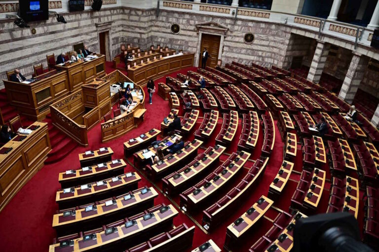 Ξεφτιλίσαμε και το καρναβάλι…