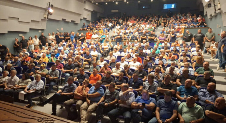 Κτηνοτρόφοι Θεσσαλίας: Καλούν Τσιάρα - Κέλλα στην κινητοποίηση της 17ης Σεπτέμβρη στην Περιφέρεια