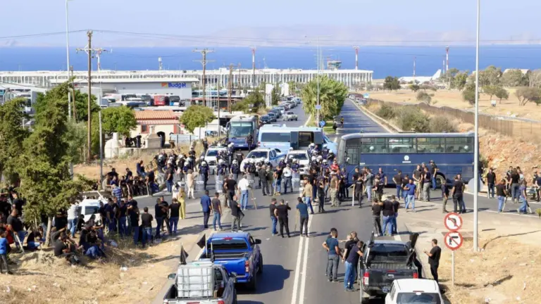 Κινητοποιήσεις αγροτών και κτηνοτρόφων στα Χανιά - «Μπλόκο» στον ΒΟΑΚ σήμερα Τετάρτη (29/10)