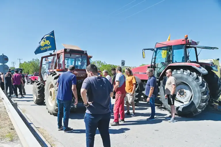 Oι αγρότες τρομάζουν την κυβέρνηση