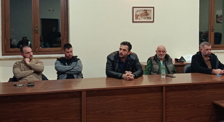 Συνεδρίαση στις 23/11 και μπλόκα από την ΠΕΜ - Ενιαία φωνή από Λαρισαίους αγρότες ζητά ο Α. Τσικριτσής
