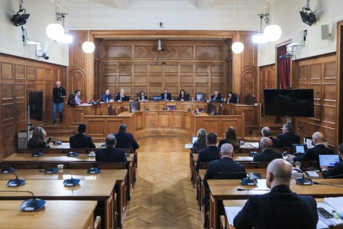 Στην εξεταστική επιτροπή για τον ΟΠΕΚΕΠΕ καταθέτει η Σεμερτζίδου - Απευθείας μετάδοση (Βίντεο)