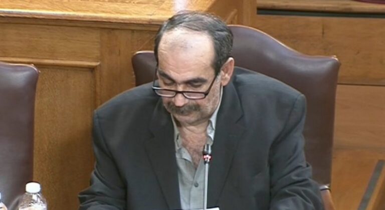«Επικαλούμαι το δικαίωμα της σιωπής» η απάντηση σε κάθε ερώτημα για τον «Φραπέ» (Βίντεο)