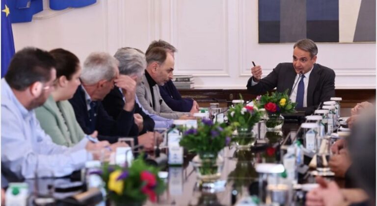 Αγρότες και Μαξίμου κάνουν λόγο για συνάντηση σε καλό κλίμα - Εντελώς αφορολόγητο το πετρέλαιο (Βίντεο)