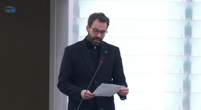 Λ. Νικολάου - Αλαβάνος στον «Ε.Α.»: Οι πολύπλοκοι κανονισμοί και ο τρόπος πληρωμής της ΚΑΠ ευνοούν τους μεγαλοπαραγωγούς